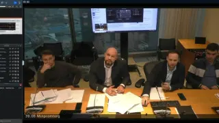 Украинский пранкер подключился к закрытому онлайн-совещанию Минпромторга РФ по производству военных беспилотников, обругал чиновников и обнародовал их контакты. До его появления участники обсуждали критическую зависимость отрасли от поставок комплектующих из Китая.