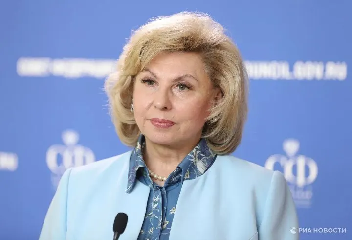 Татьяна Москалькова покидает пост после двух пятилетних сроков. Сегодня на заседании Госдумы будут рассматривать кандидатуры на должность омбудсмена — среди претендентов Яна Лантратова, Артем Прокофьев и Иван Сухарев.