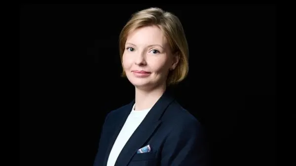 С сентября владельцы доменов в российских зонах обязаны будут проходить идентификацию через ЕСИА — нововведение повлияет на управление цифровыми активами компаний и потребует пересмотра внутренних процедур.