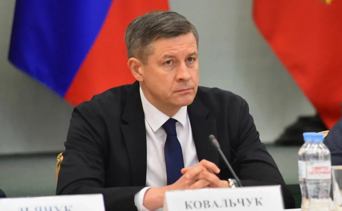И.о. губернатора Егор Ковальчук подписал указ об отставке регионального правительства, новый состав пока не представлен.