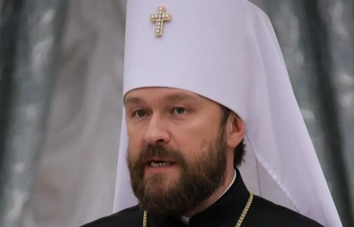 Митрополита и его оператора освободили из-под стражи: обвинений не предъявлено, экспертиза обнаружила запрещённое вещество в багажнике, расследование продолжается.