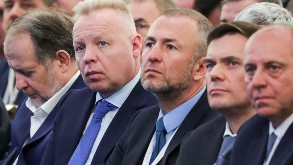 Российский союз промышленников и предпринимателей предложил закрыть от публикации в сети материалы по искам компаний, требующим компенсаций за ущерб от санкций. Инициатива обсуждается в администрации президента и профильных ведомствах и вызывает споры между министерствами.