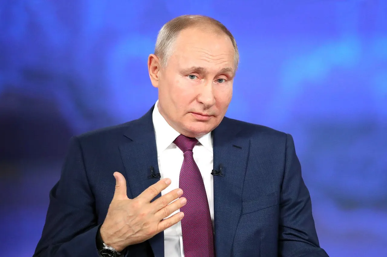 Правительство Санкт‑Петербурга совместно с Российским военно‑историческим обществом должно установить памятник первому генерал‑губернатору города Александру Меншикову до 20 сентября 2027 года; ответственные — губернатор и помощник президента.