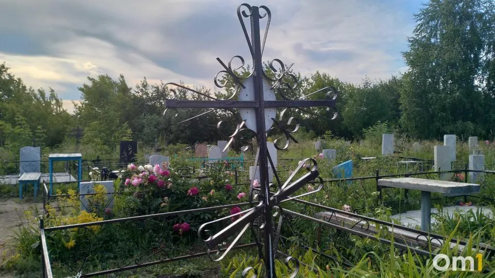 Завершение работ на Новом Западном кладбище в Кировском округе, планировавшееся на III квартал 2026 года, отложили — большую часть средств предложили перенести на 2027 год.