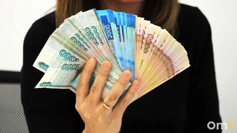 По исследованию СберСтрахования жизни и СберНПФ, 49% россиян до 35 лет регулярно или периодически откладывают деньги; в Омске этот показатель достиг 26%.