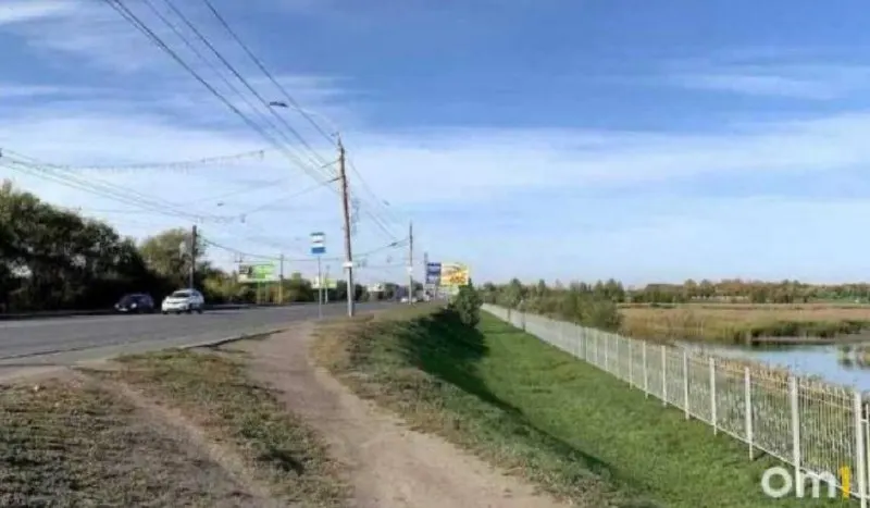 Городской совет утвердил новое название для отрезка между Ленинградским мостом и развязкой на Суворова и Енисейской — инициатива поступила от региональной организации ветеранов.
