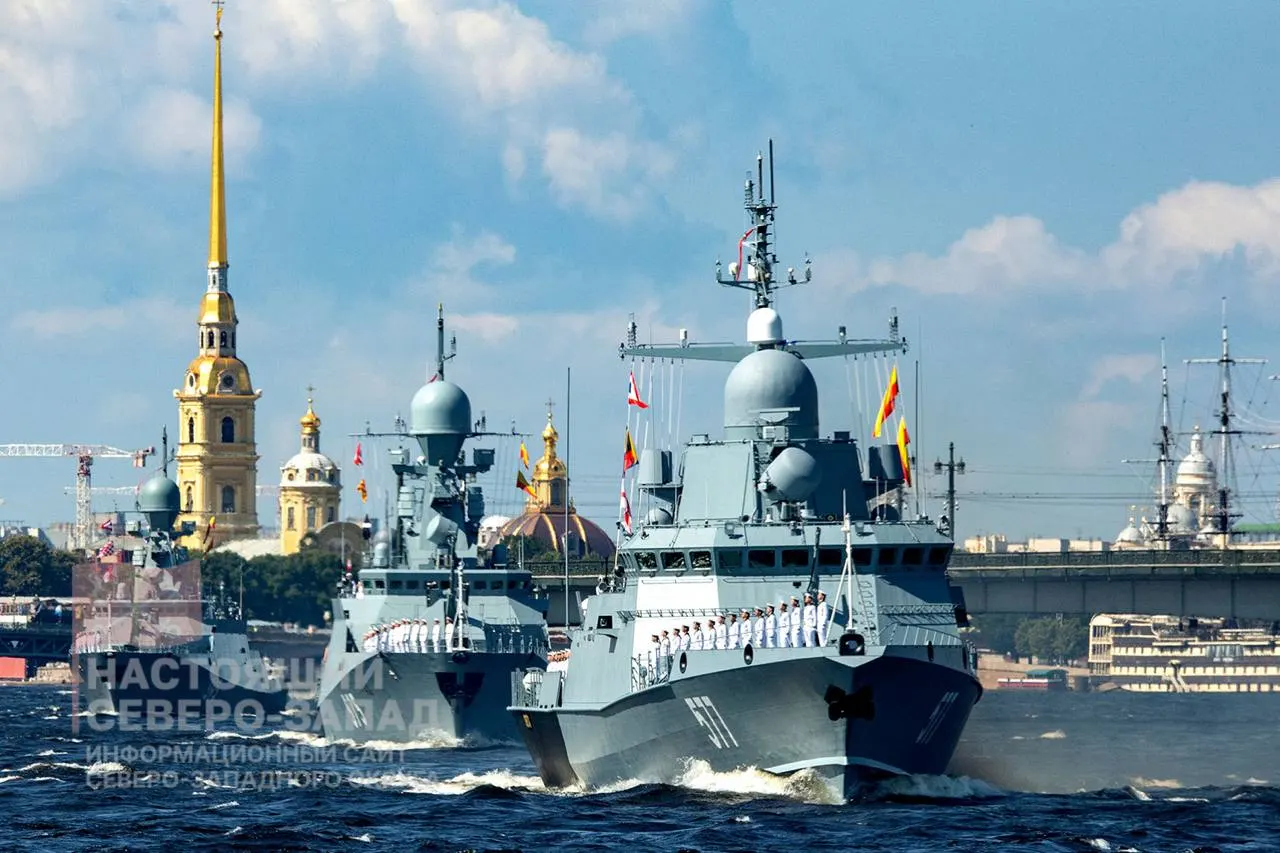Минобороны не планирует проводить главный парад ВМФ в Санкт‑Петербурге: мероприятие отменяют уже второй год подряд. День ВМФ в этом году пройдёт 26 июля.