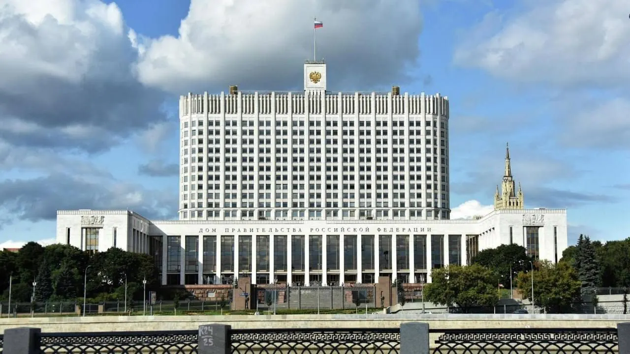 Законопроект о полной или частичной компенсации утильсбора для семей с тремя и более детьми раскритиковали в правительстве — в документе не указаны источники финансирования.
