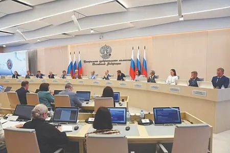 Если из партийного списка выбывает четверть кандидатов, партия снимается с выборов. В ряде регионов уже фиксируют штрафы, задержания и административные протоколы в отношении членов партии.