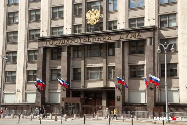 Раскрыты данные о доходах губернатора Ильи Середюка и владении имуществом, а также анализируются позиции кузбасских кандидатов на выборах в Госдуму.