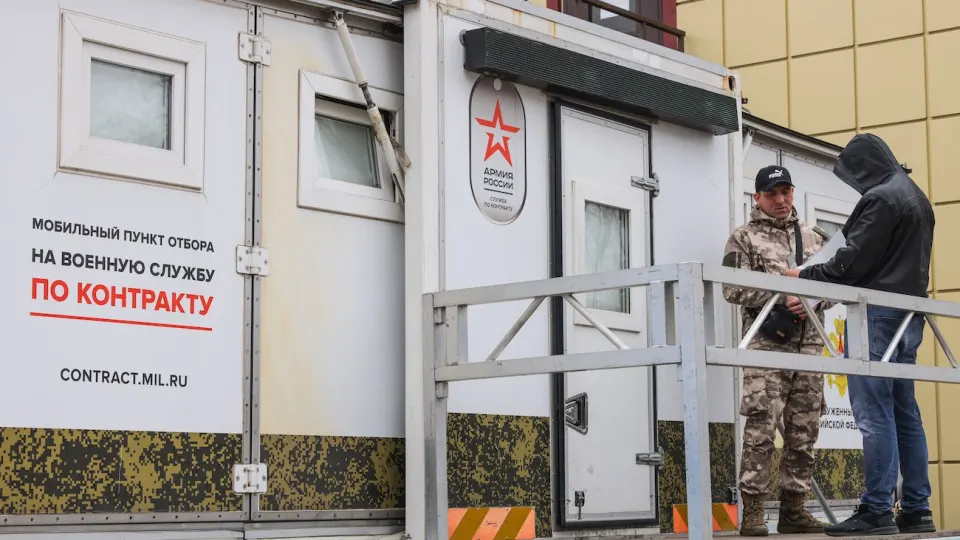 В регионах обсуждают усиление контрактной службы в Минобороны и вероятность мобилизации; признаков начала новой волны призыва пока не наблюдается.