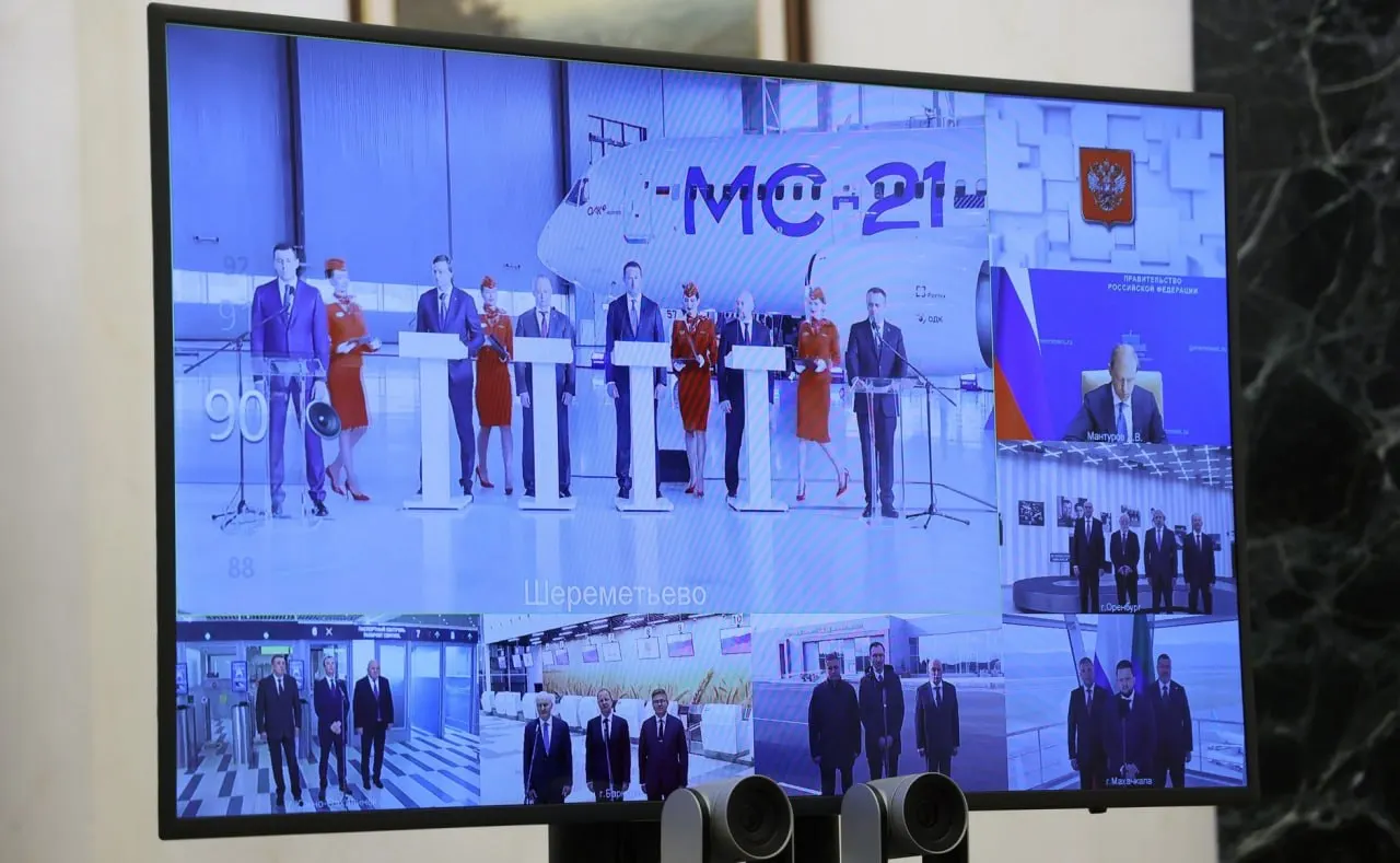 Авиакомпания намерена использовать отечественные среднемагистральные лайнеры МС-21–310 на маршрутах в Омск, Новосибирск и Красноярск, с расширением сети по мере поставок.