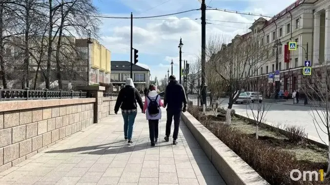 Город вошёл в десятку финалистов всероссийского конкурса, эксперты оценивают инфраструктуру, здравоохранение и образование для семей.