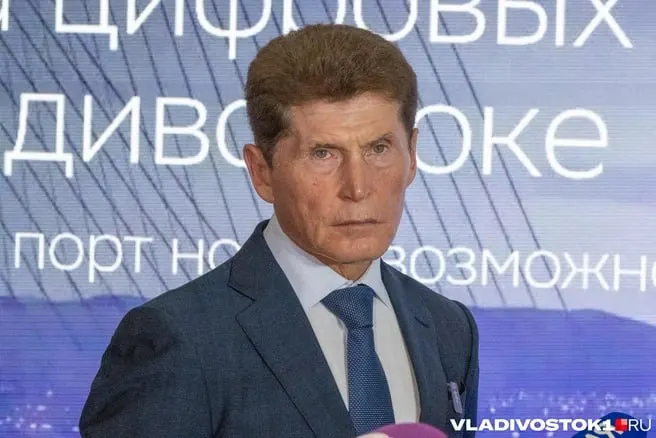 Голосование прошло открыто; кандидатуру Олега Кожемяко поддержали единогласно и выдвинули на должность полпреда президента в ДФО.
