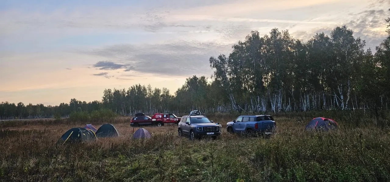 Поисковая экспедиция в Омской области продолжает поиски Большереченского метеорита, упавшего в 1924 году: территория трудная, часть работ проведена, продолжение возможно в следующем году.