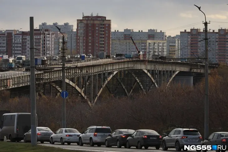 Контракт оценивается в 26,7 млн рублей; охрана мостов и путепроводов будет осуществляться с 1 декабря 2026 года по 28 октября 2027 года.