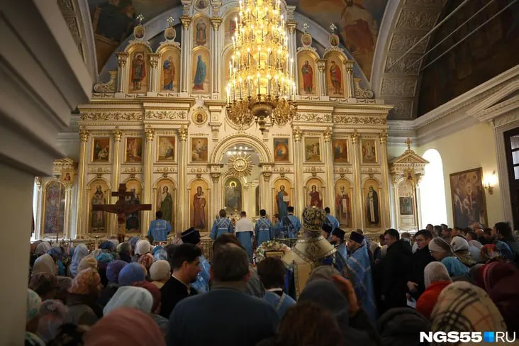 Православные верующие молились за город и его жителей во время очередной тревоги, связанной с беспилотниками.