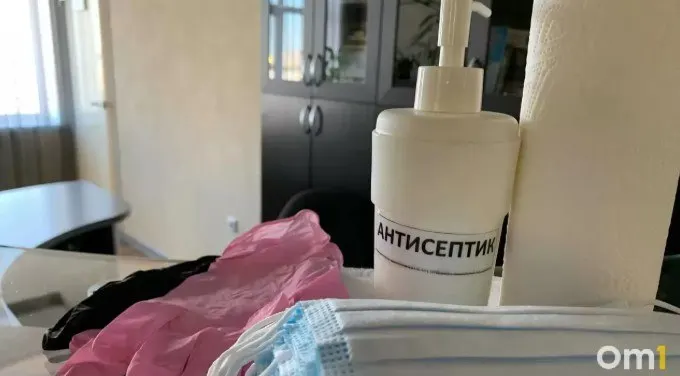 Роспотребнадзор сообщил о регистрации вируса гриппа A(H1N1) и мерах по контролю за состоянием здоровья в образовательных учреждениях Омской области.